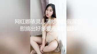 漂亮少妇 被大肉棒怼的非常舒坦 呻吟不停 两对大奶子坚挺 晃的稀里哗啦